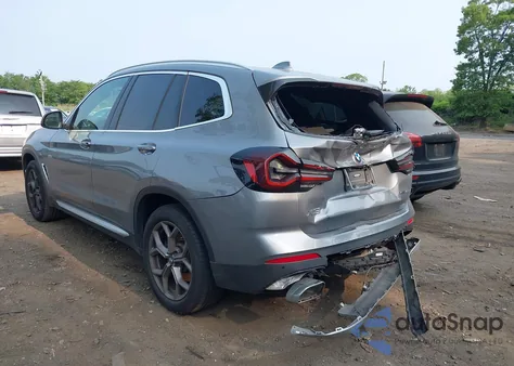 2023 BMW X3 xDrive30I z USA, uszkodzony, nr VIN 5UX53DP01P9S20486